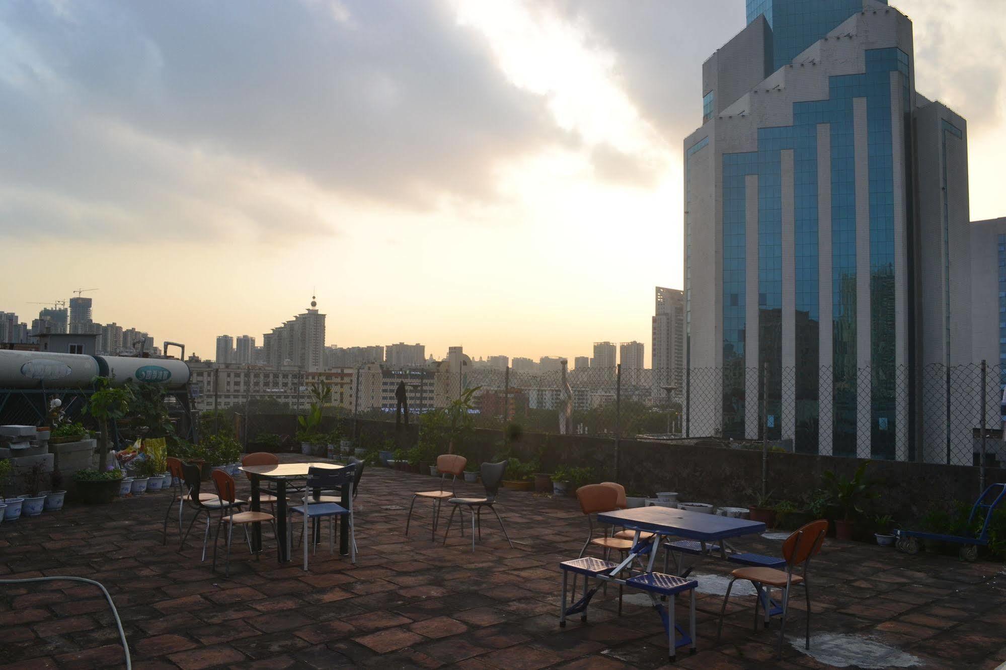 Notting Hill Hostel Shenzhen Zewnętrze zdjęcie